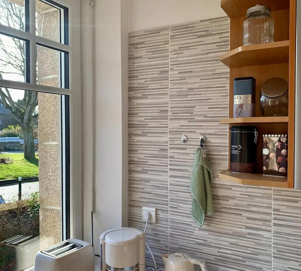 Appartement A Cancale Situe A 500 M Du Port